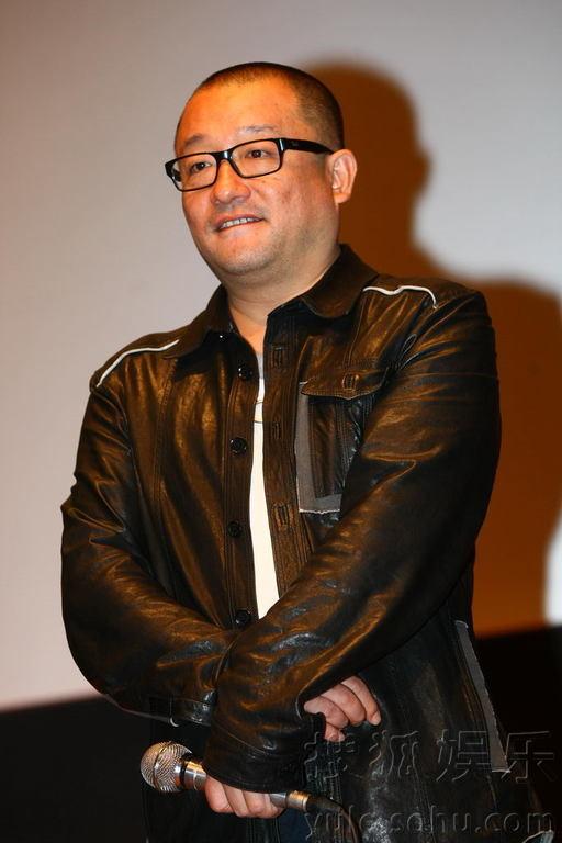 王小帅 照片,光影交织下的艺术人生